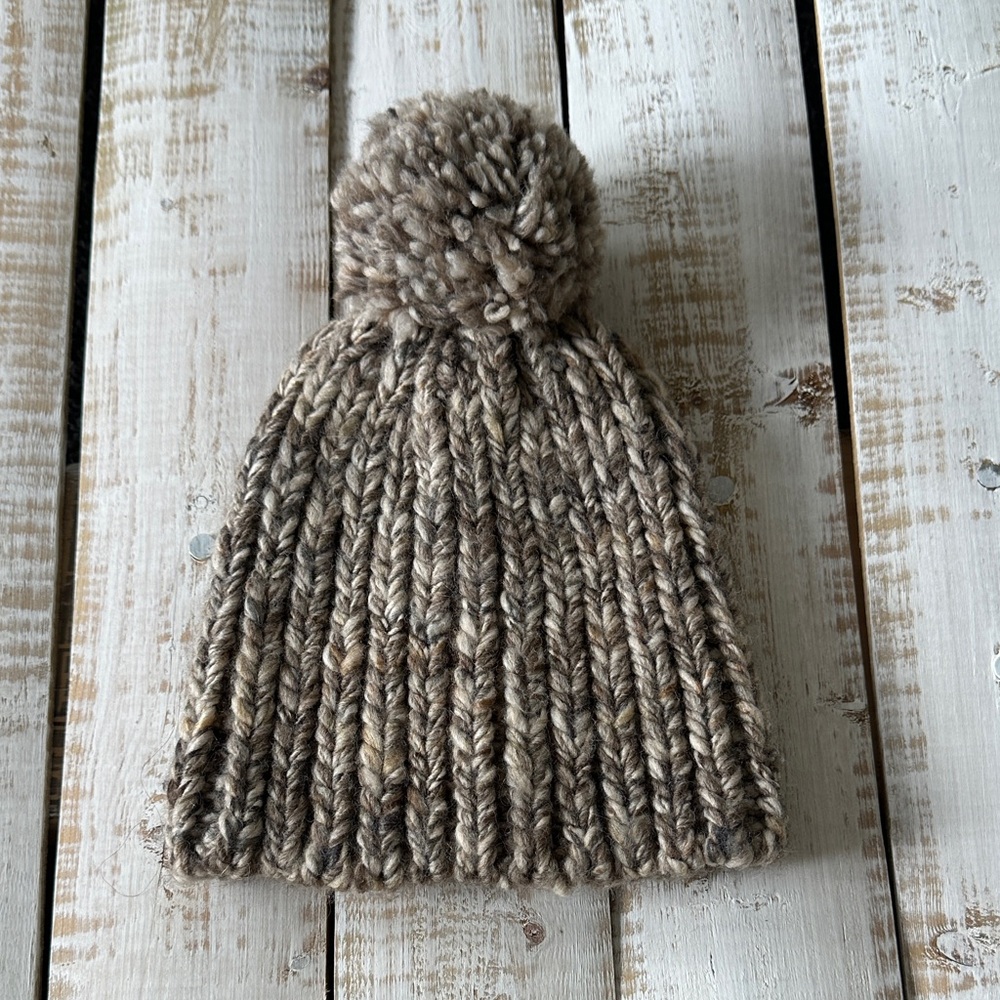Madewell Chunky Pom Pom Beanie Hat Brown One Size NWOT